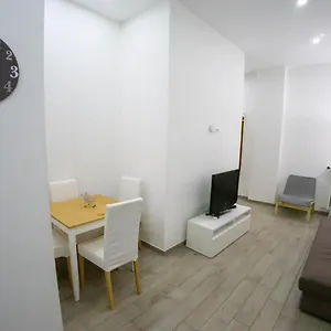 Flat 54 - New Opening Roma