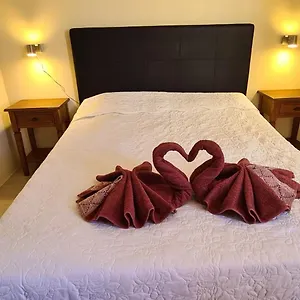 https://sunny-bungalow-with-pool-view-by-ocean.in-canary-islands.com